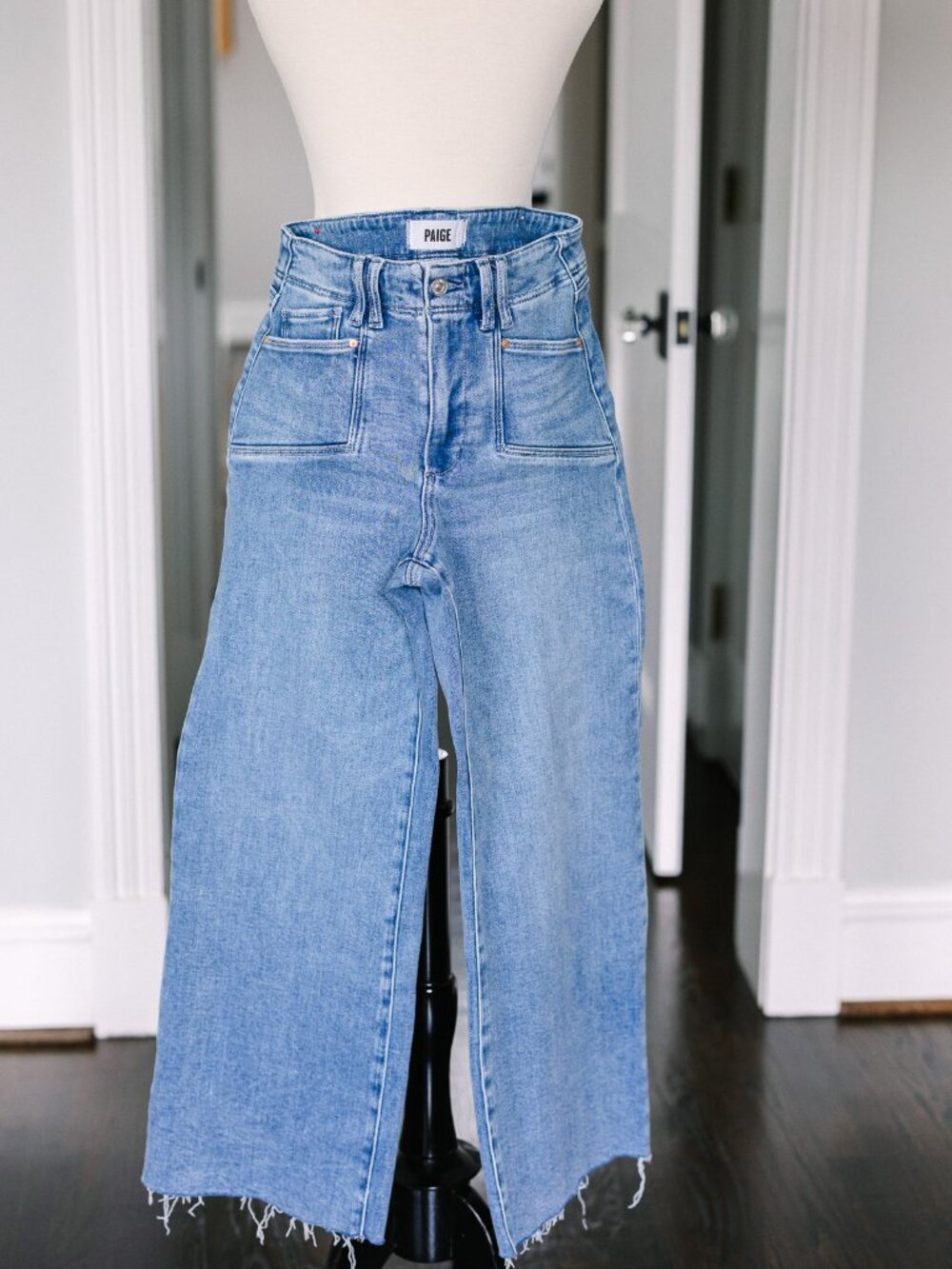 PAIGE Anessa Wide Leg Crop Jeans | Raw Hem | Size 26 | NWT | $249 Retail
